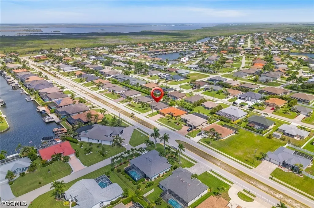2721 Gleason Parkway Cape Coral FL 33914