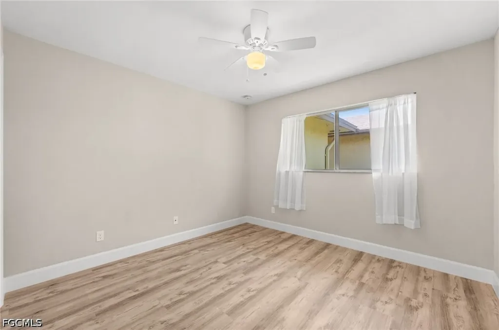 1345 SE 40th Terrace Cape Coral FL 33904