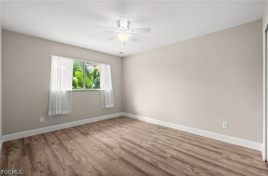 1345 SE 40th Terrace Cape Coral FL 33904