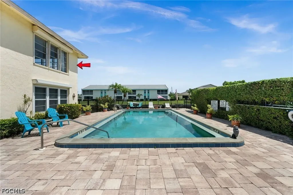 1345 SE 40th Terrace Cape Coral FL 33904