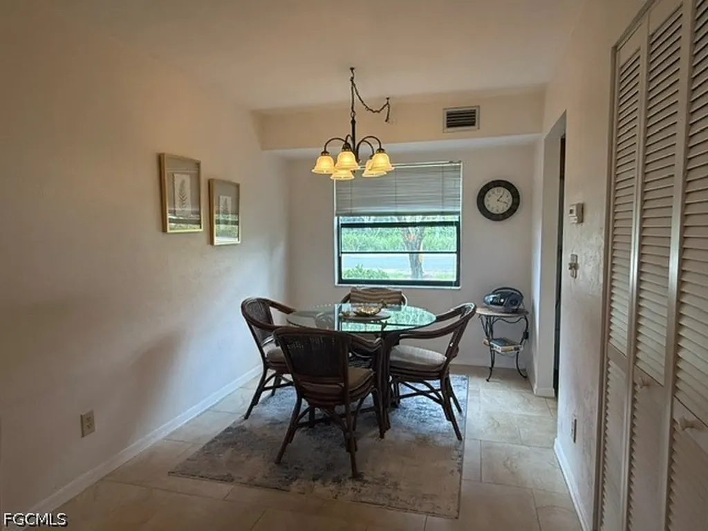 5501 Rattlesnake Hamm Road Naples FL 34113