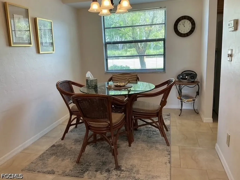 5501 Rattlesnake Hamm Road Naples FL 34113