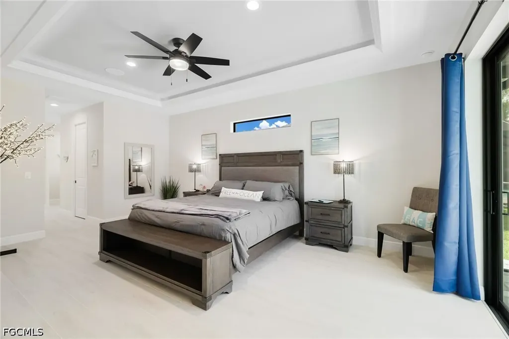 1806 NW 38th Place Cape Coral FL 33993