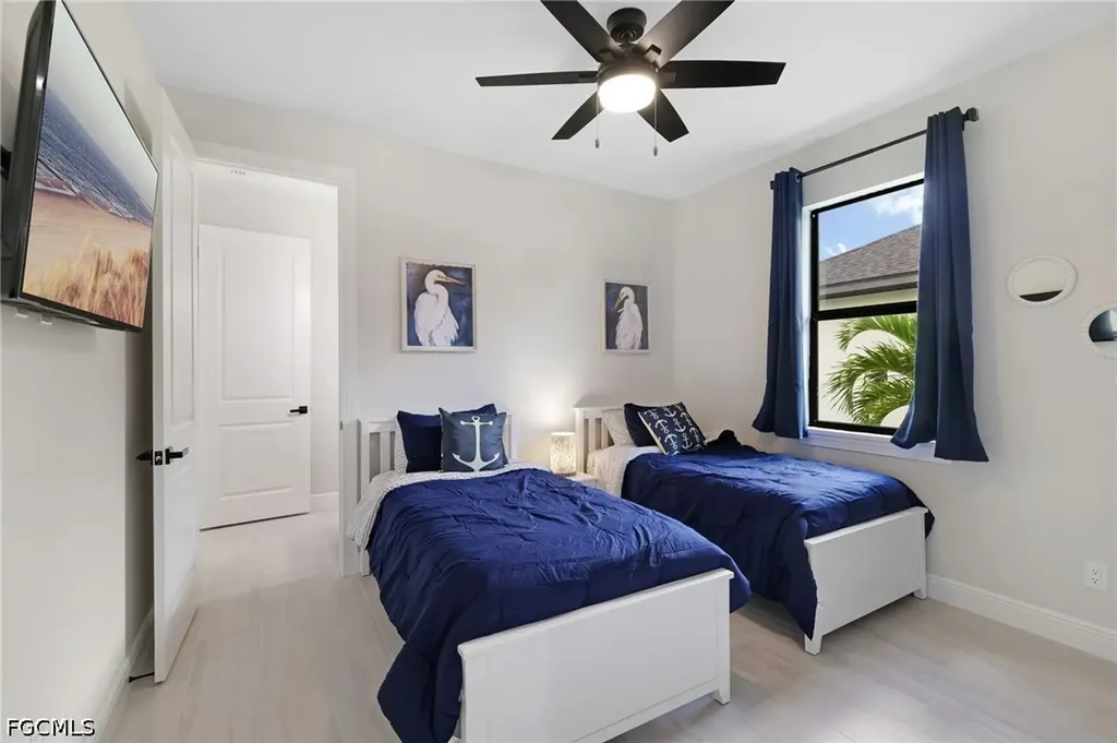 1806 NW 38th Place Cape Coral FL 33993