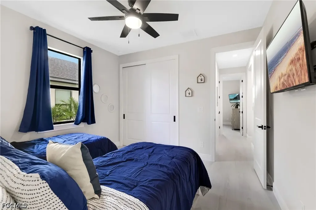 1806 NW 38th Place Cape Coral FL 33993