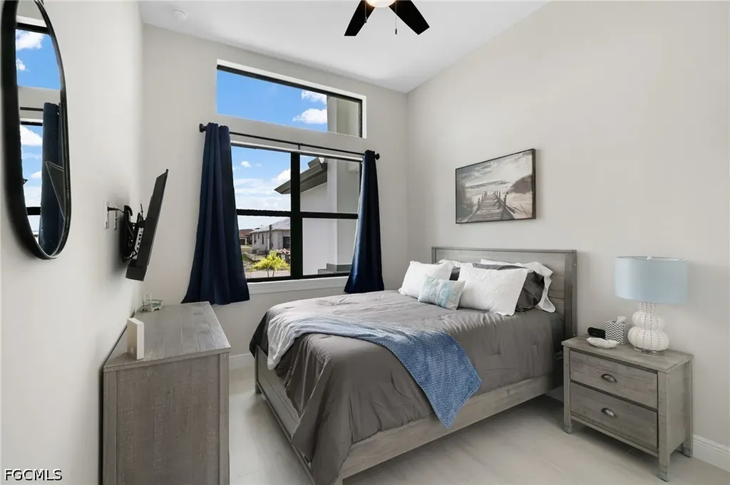 1806 NW 38th Place Cape Coral FL 33993