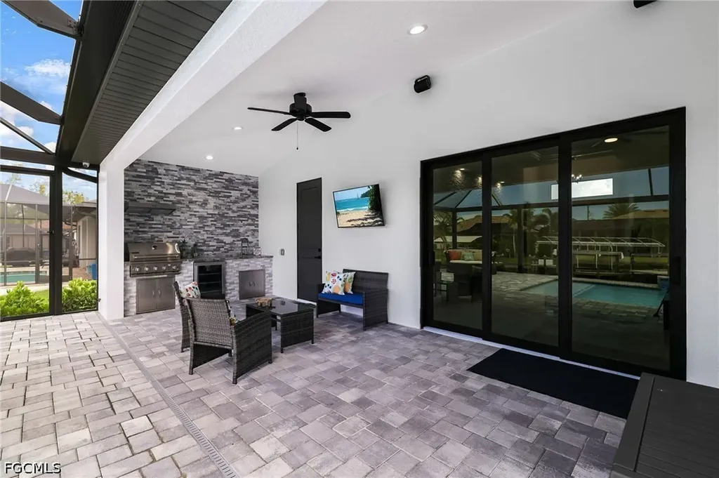 1806 NW 38th Place Cape Coral FL 33993