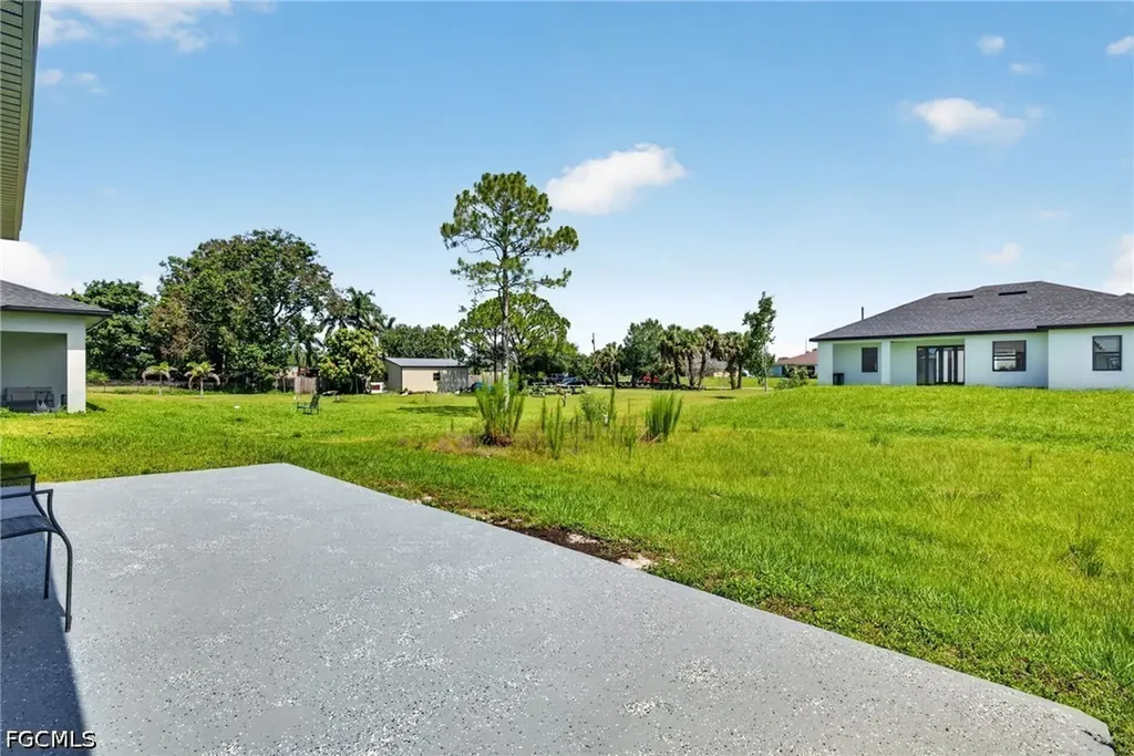 3900 4th Street SW Lehigh Acres FL 33976