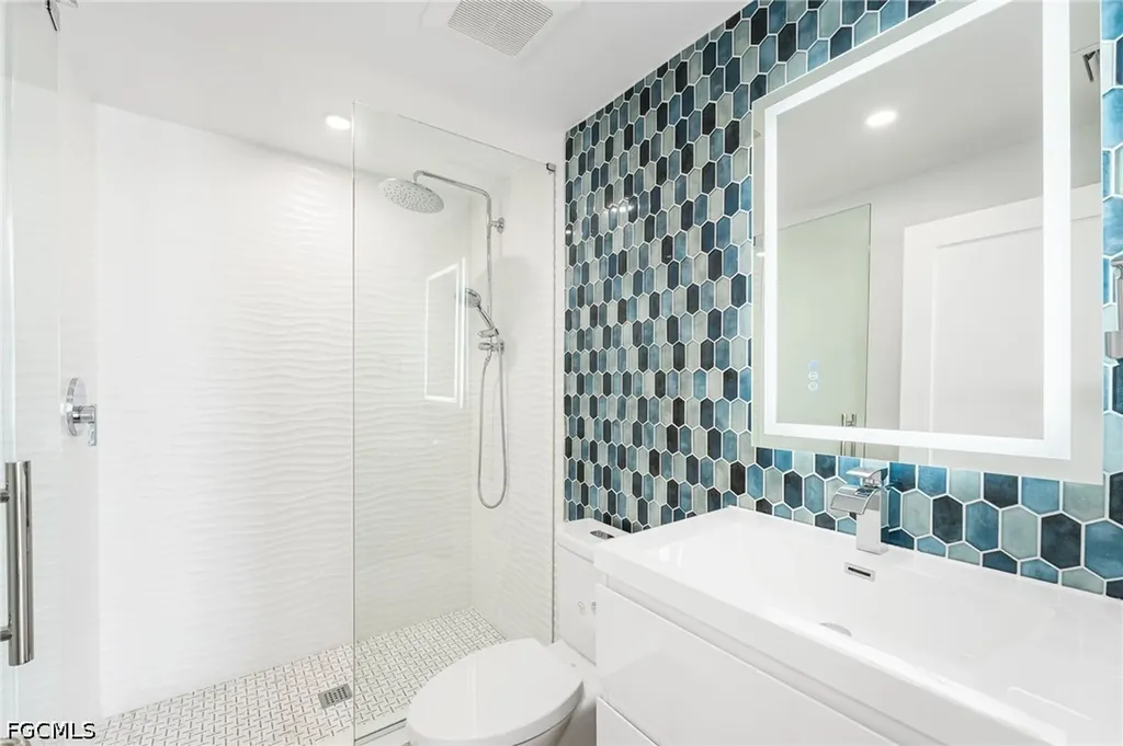 4577 Waters Edge Lane Sanibel FL 33957