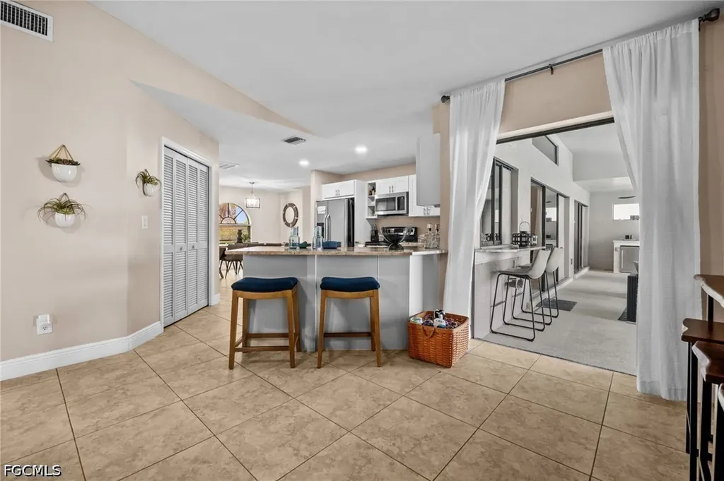 3411 SW 2nd Avenue Cape Coral FL 33914