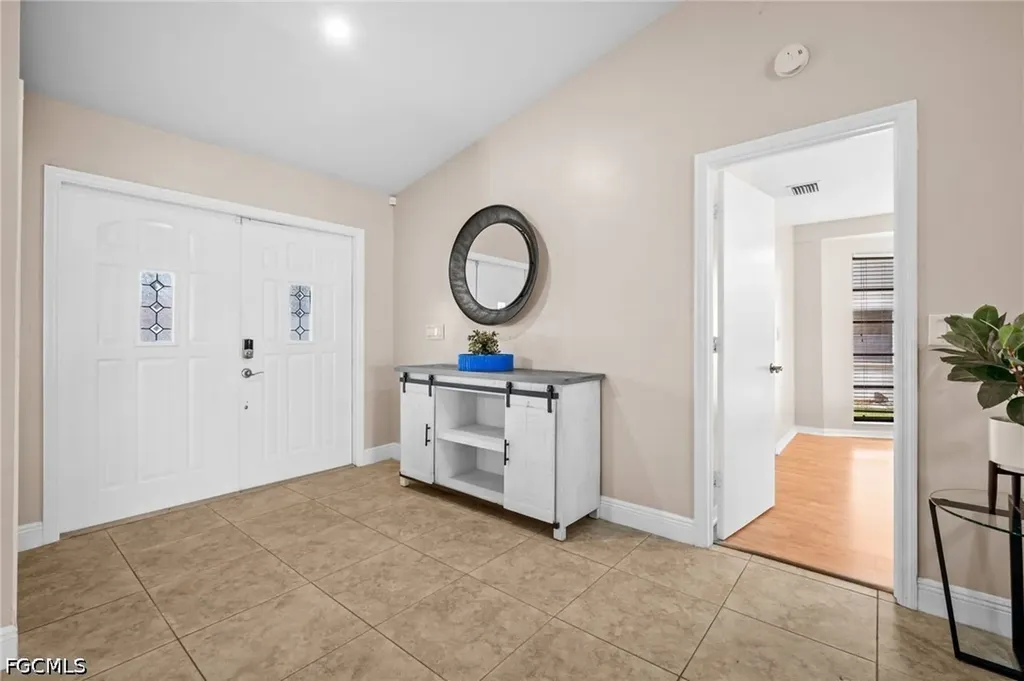 3411 SW 2nd Avenue Cape Coral FL 33914