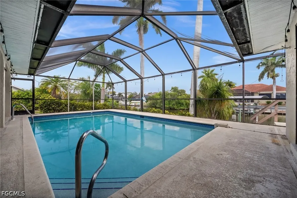 3411 SW 2nd Avenue Cape Coral FL 33914