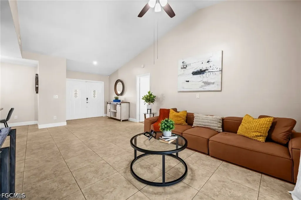 3411 SW 2nd Avenue Cape Coral FL 33914