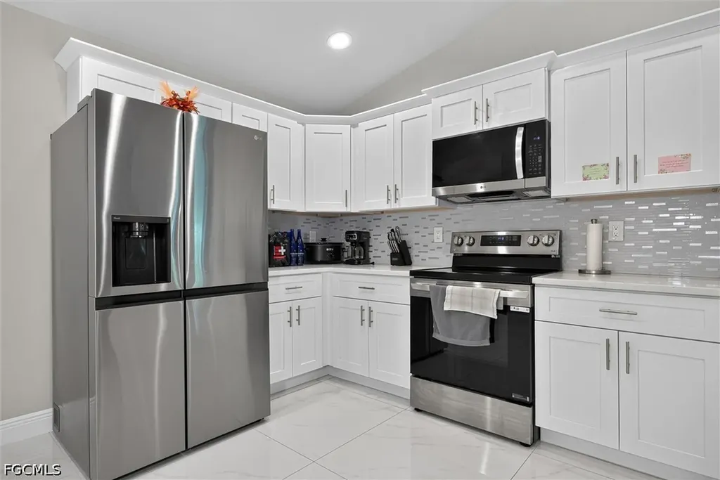2701 Darlene Place Lehigh Acres FL 33971