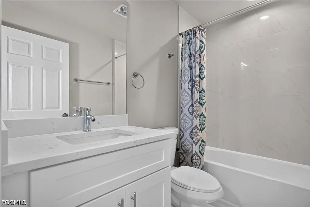 2701 Darlene Place Lehigh Acres FL 33971