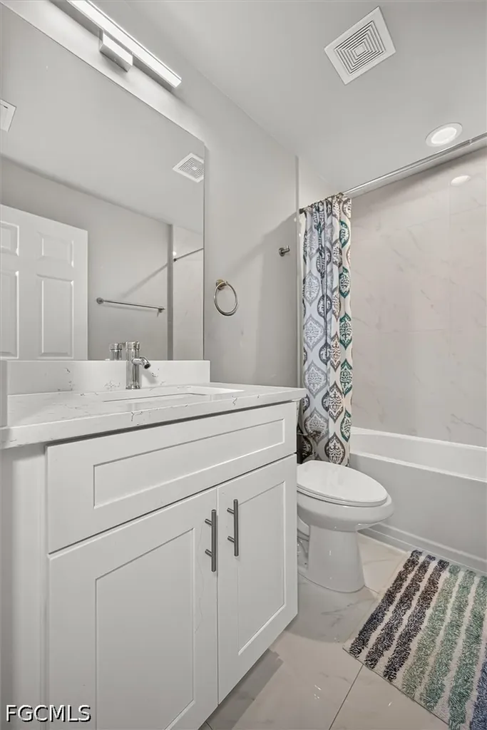 2701 Darlene Place Lehigh Acres FL 33971