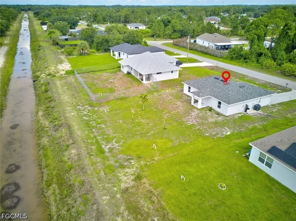 2701 Darlene Place Lehigh Acres FL 33971