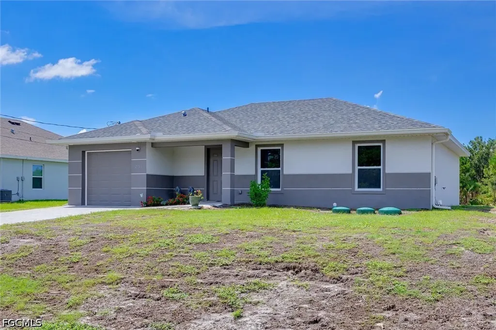 2701 Darlene Place Lehigh Acres FL 33971