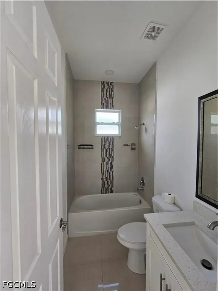 1147 Antonio Street E Lehigh Acres FL 33974