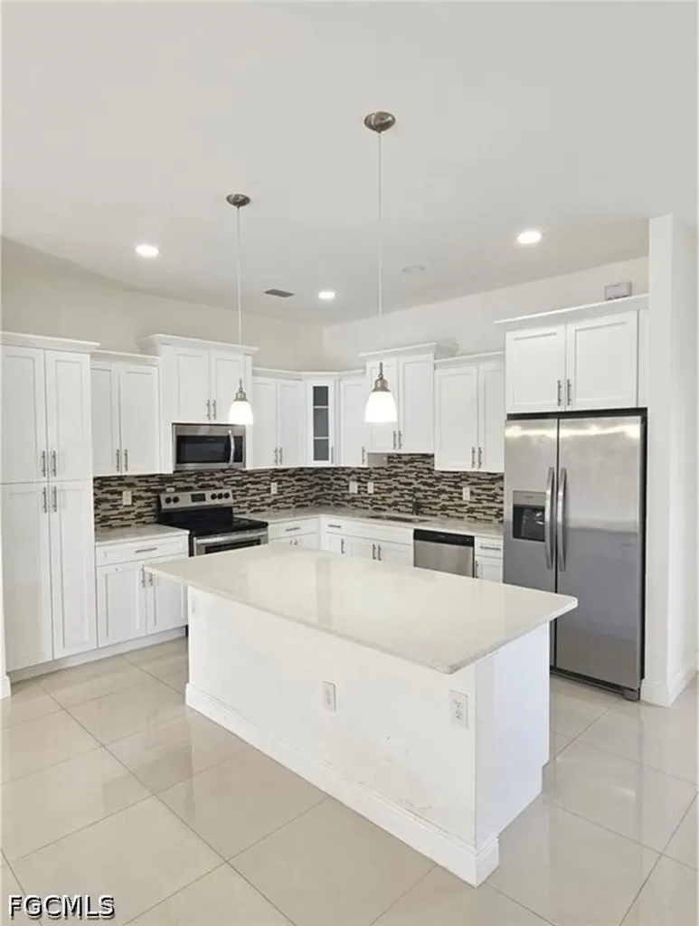 1147 Antonio Street E Lehigh Acres FL 33974