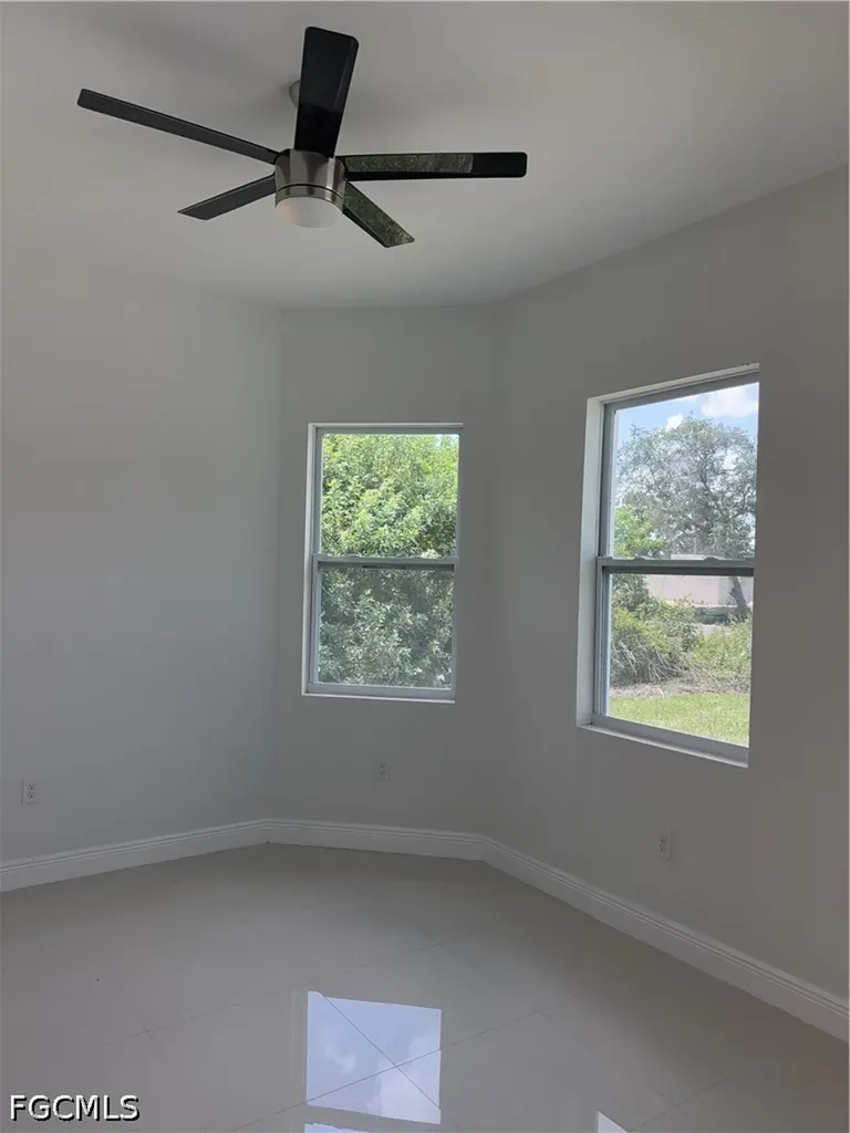 1147 Antonio Street E Lehigh Acres FL 33974