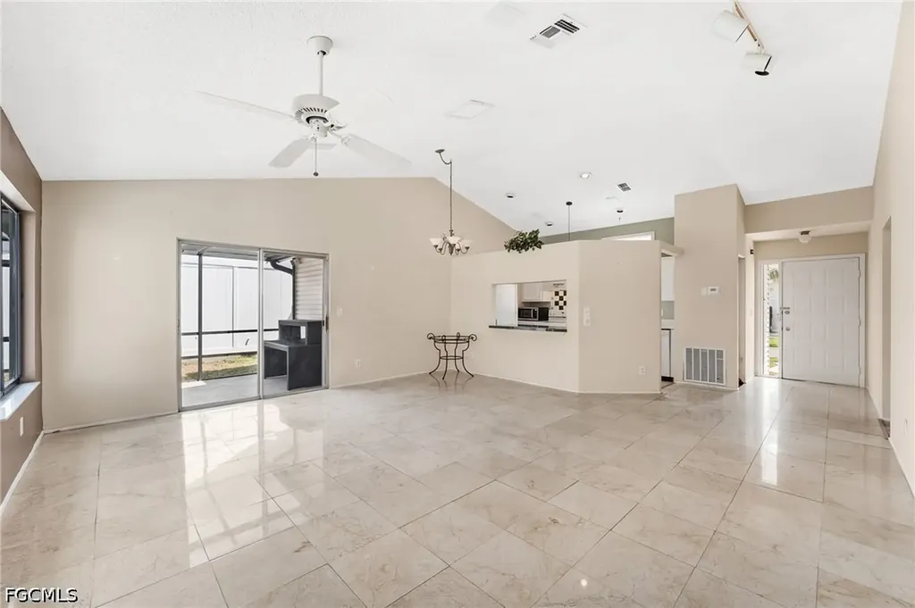 5581 Longleaf Drive North Fort Myers FL 33917