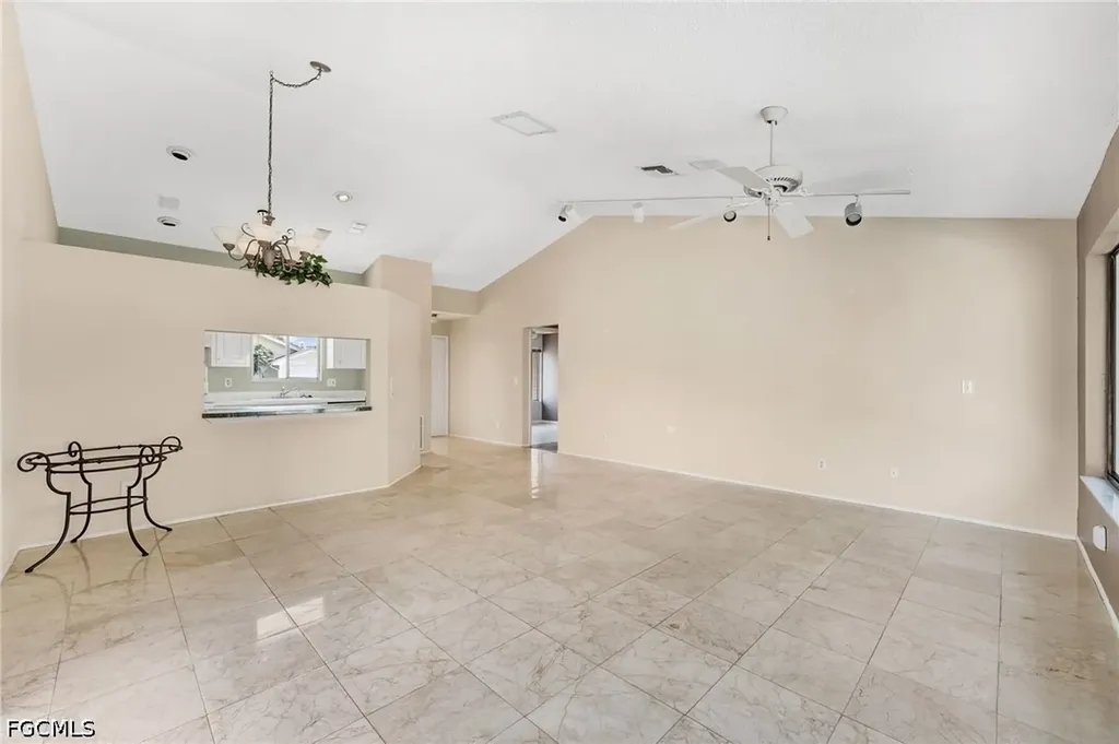 5581 Longleaf Drive North Fort Myers FL 33917