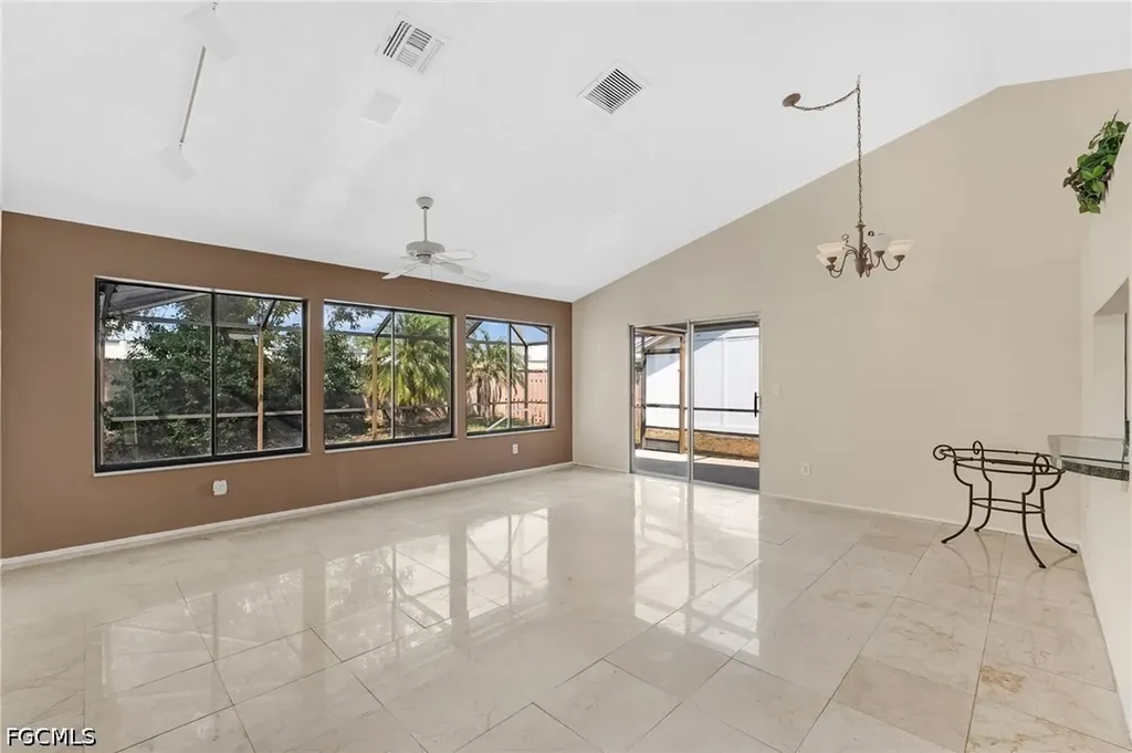 5581 Longleaf Drive North Fort Myers FL 33917