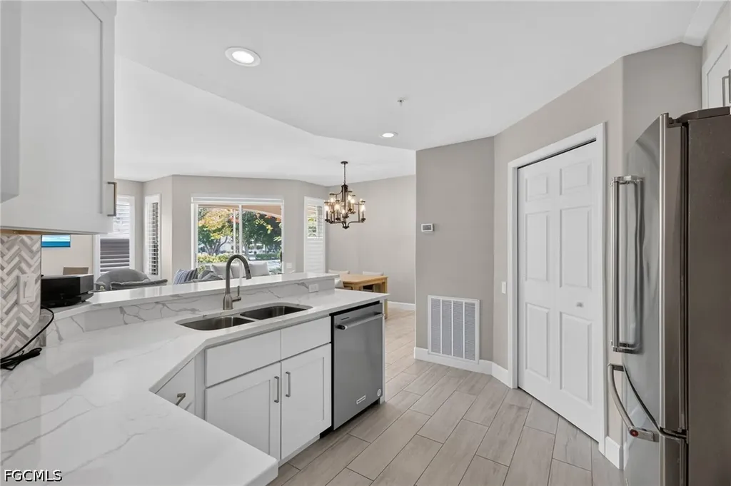 9110 Southmont Cove Fort Myers FL 33908