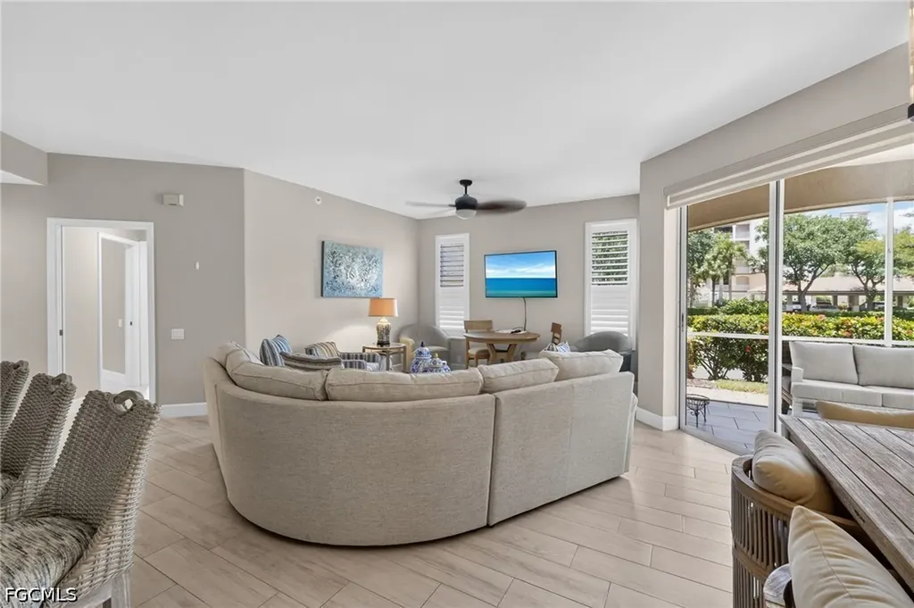 9110 Southmont Cove Fort Myers FL 33908