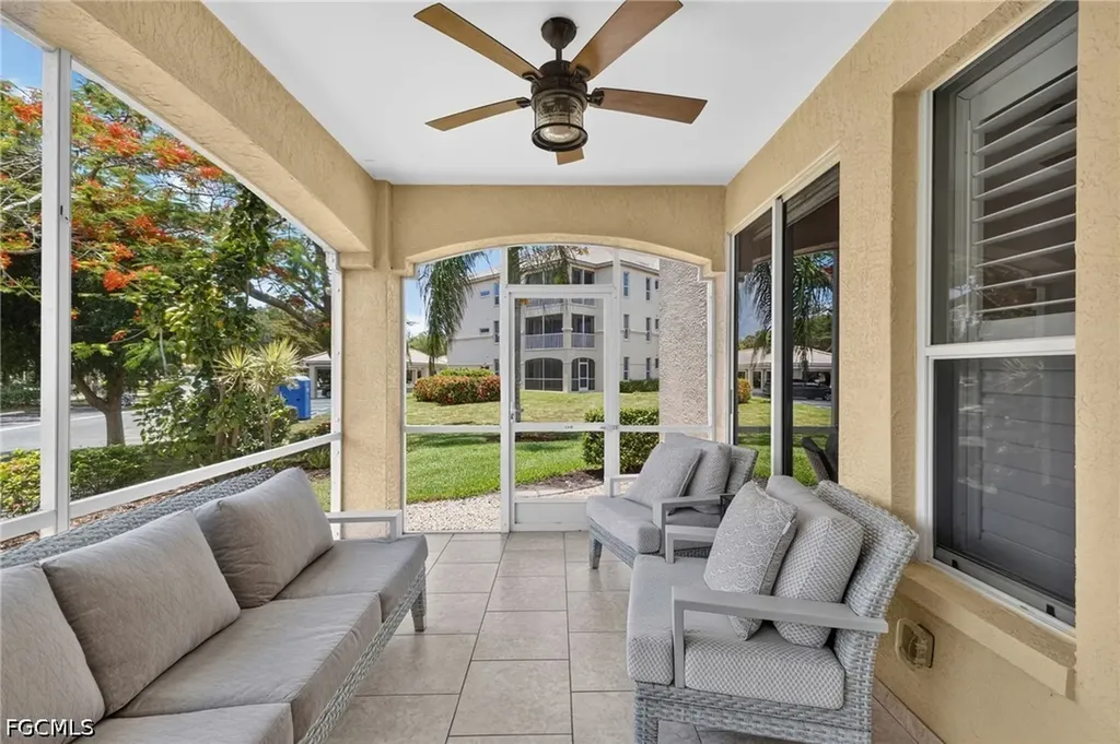 9110 Southmont Cove Fort Myers FL 33908