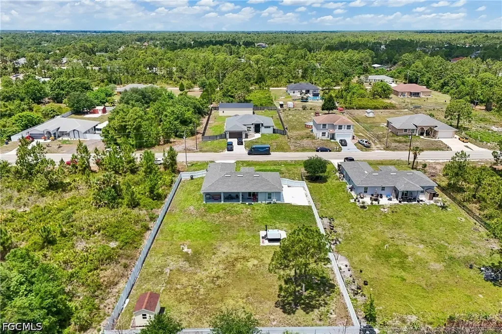 910 Richmond Avenue N Lehigh Acres FL 33972