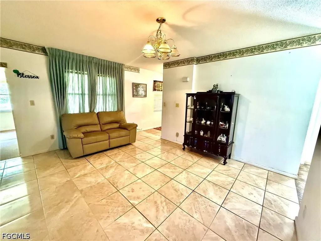 217 Oaklawn Court Lehigh Acres FL 33936