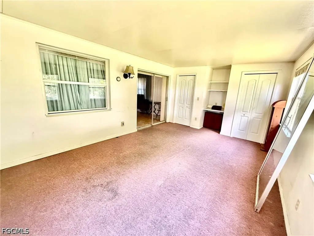 217 Oaklawn Court Lehigh Acres FL 33936
