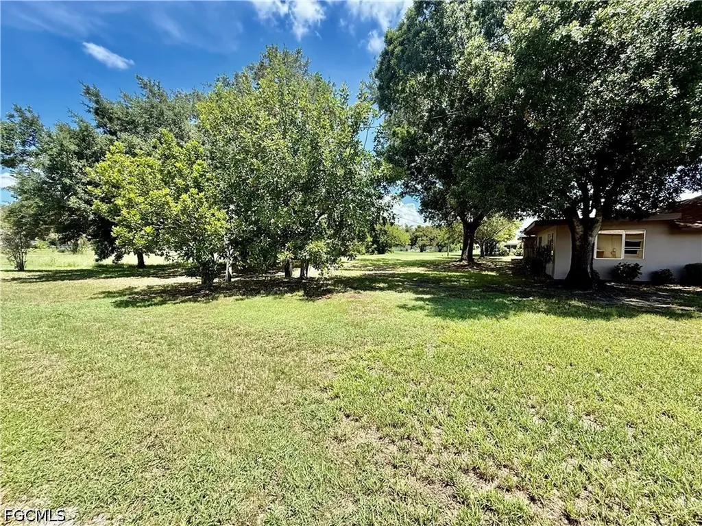 217 Oaklawn Court Lehigh Acres FL 33936