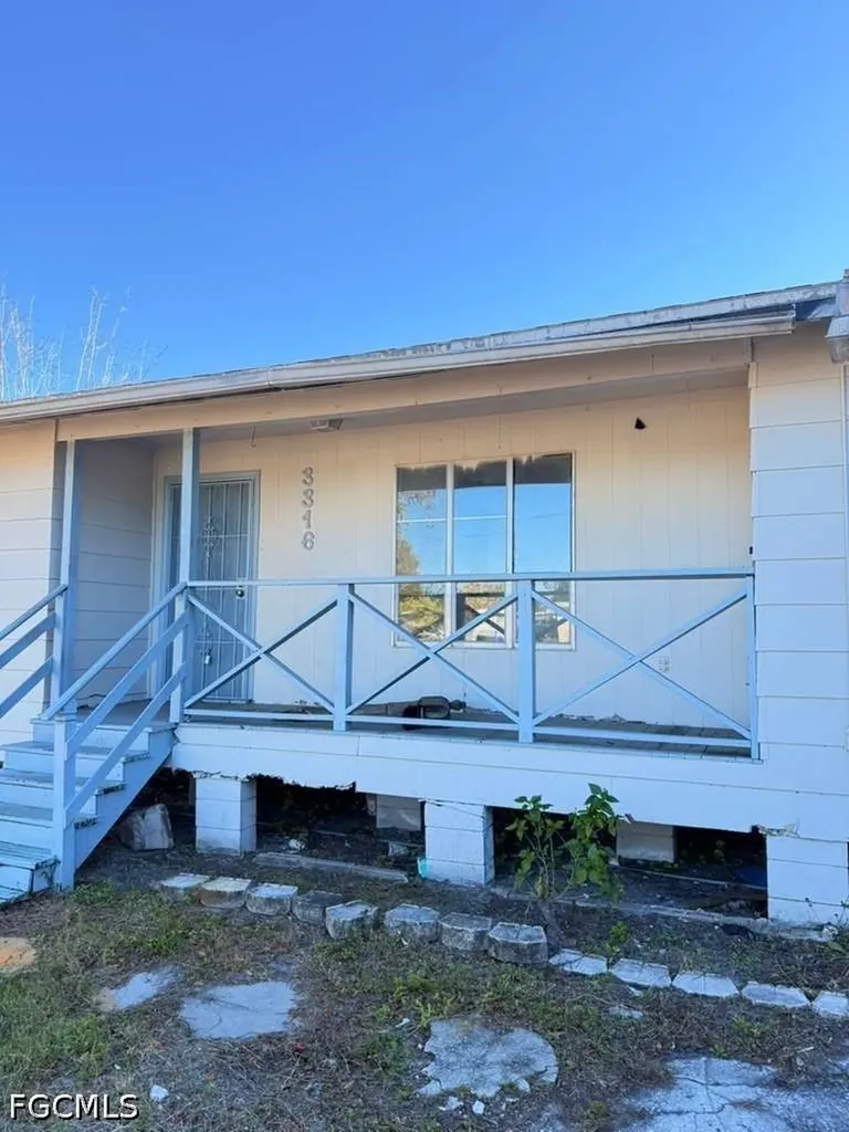 3316 Armstrong Court Fort Myers FL 33916