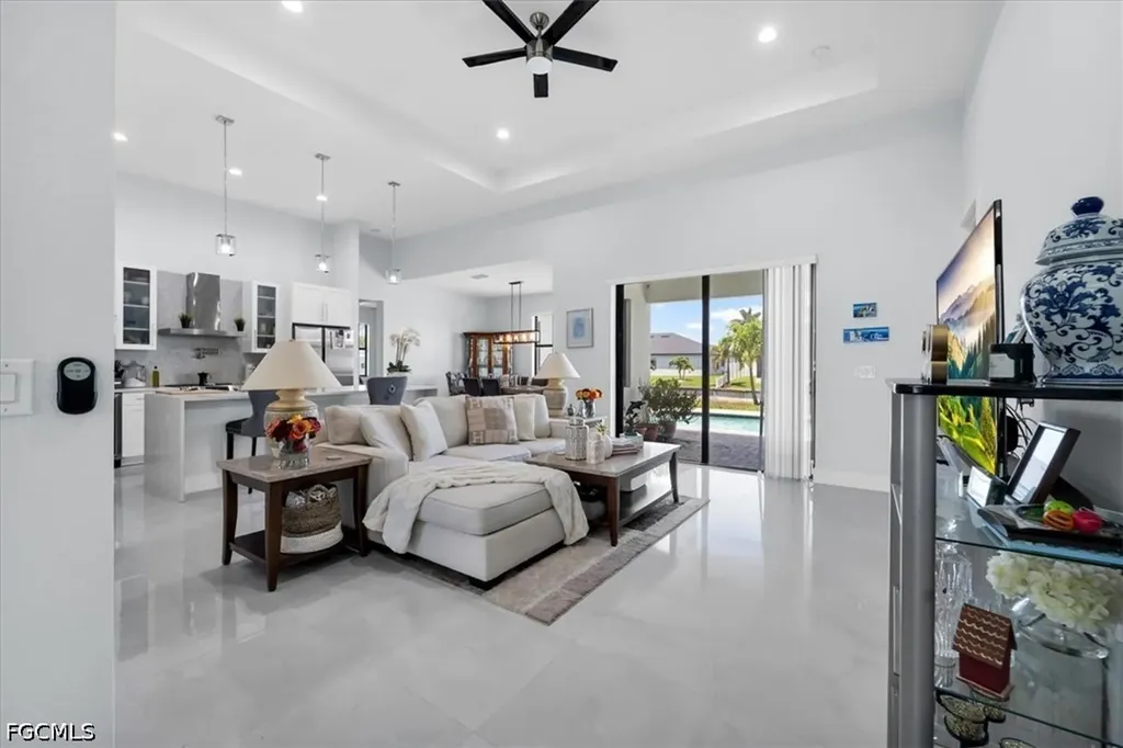 1419 SW 21st Avenue Cape Coral FL 33991
