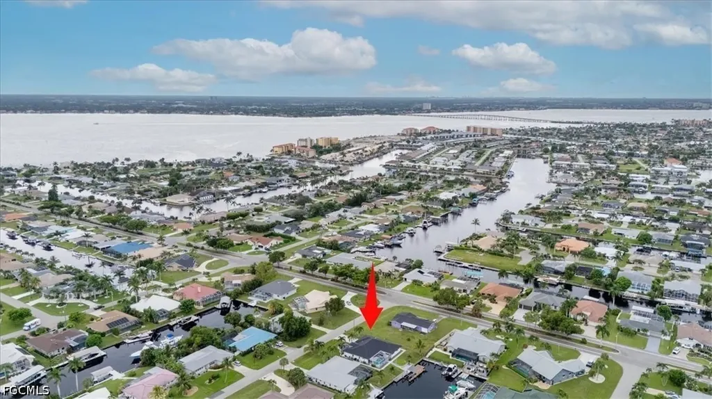 3728 SE 18th Avenue Cape Coral FL 33904