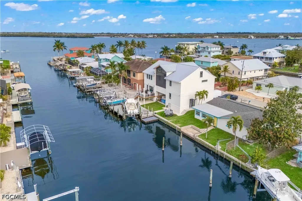 2742 Bruce Street Matlacha FL 33993