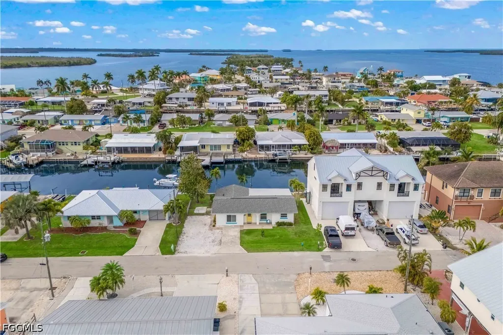 2742 Bruce Street Matlacha FL 33993