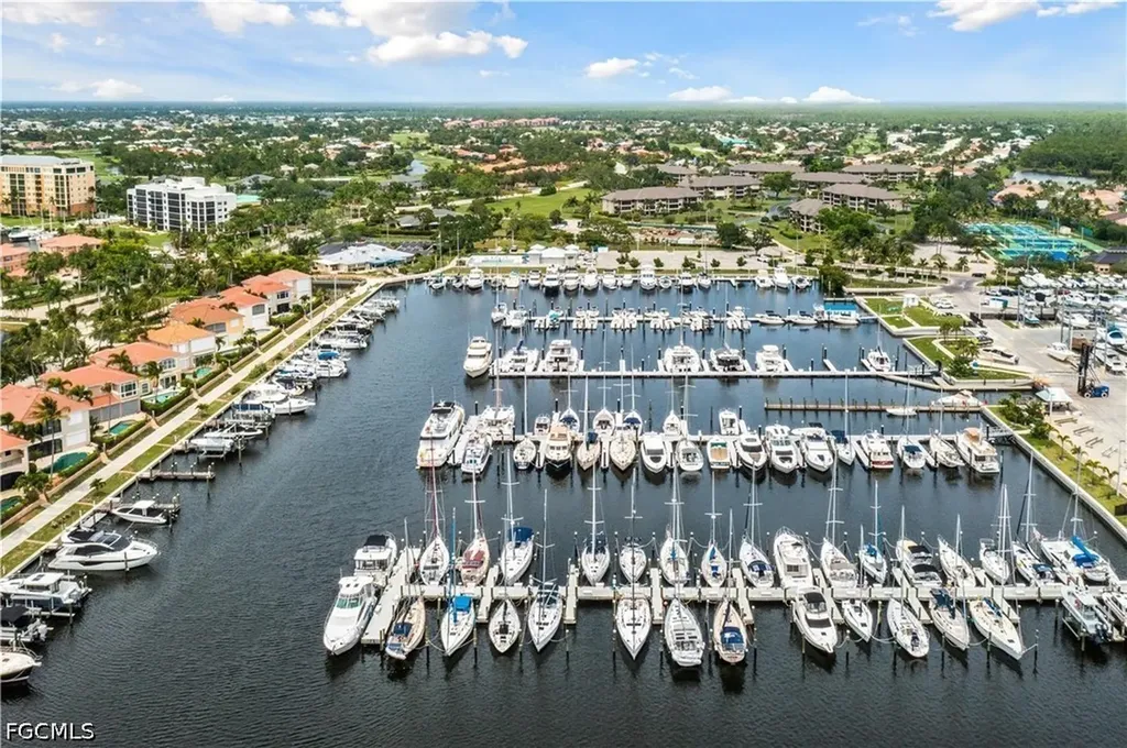 2070 King Tarpon Drive Punta Gorda FL 33955