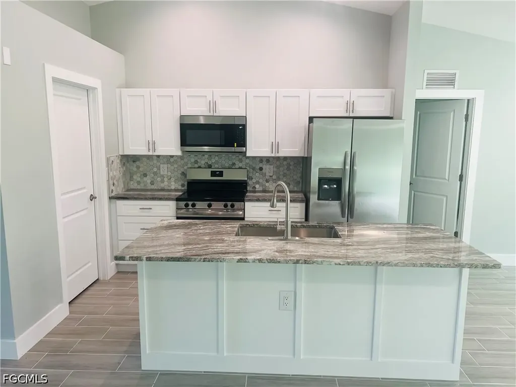 4169 NW 38th Place Cape Coral FL 33993