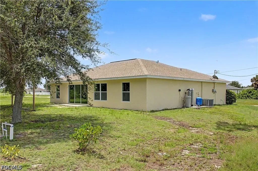 4169 NW 38th Place Cape Coral FL 33993