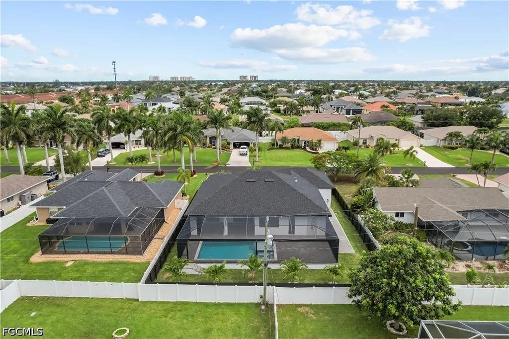 1709 SW 43rd Lane Cape Coral FL 33914