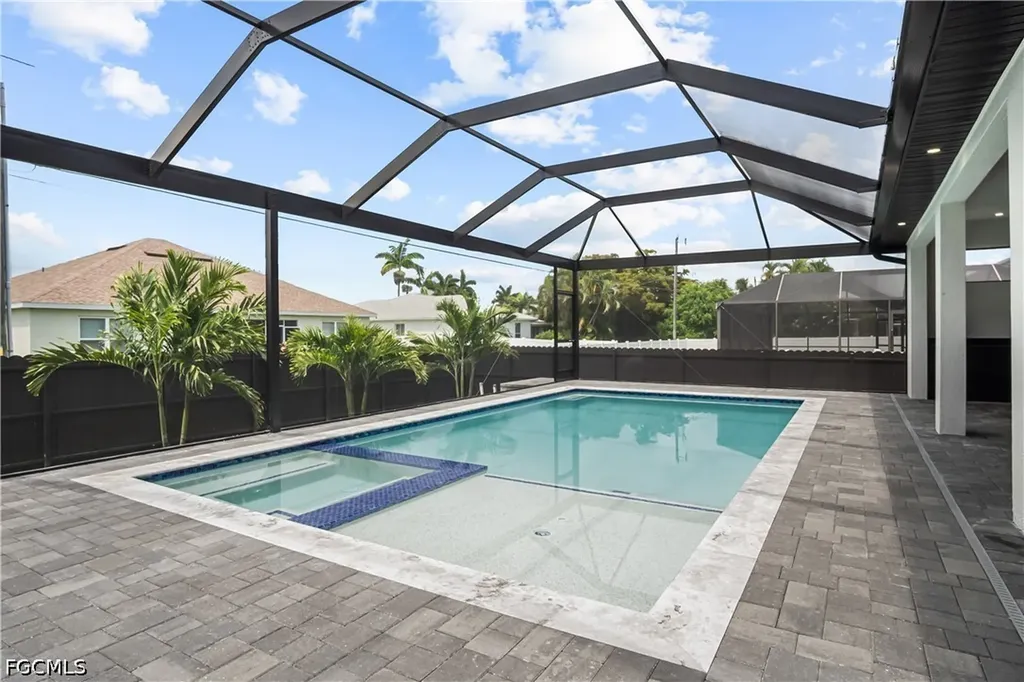 1709 SW 43rd Lane Cape Coral FL 33914