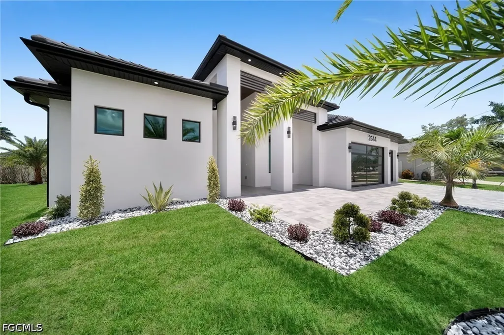 2644 SW 29th Avenue Cape Coral FL 33914