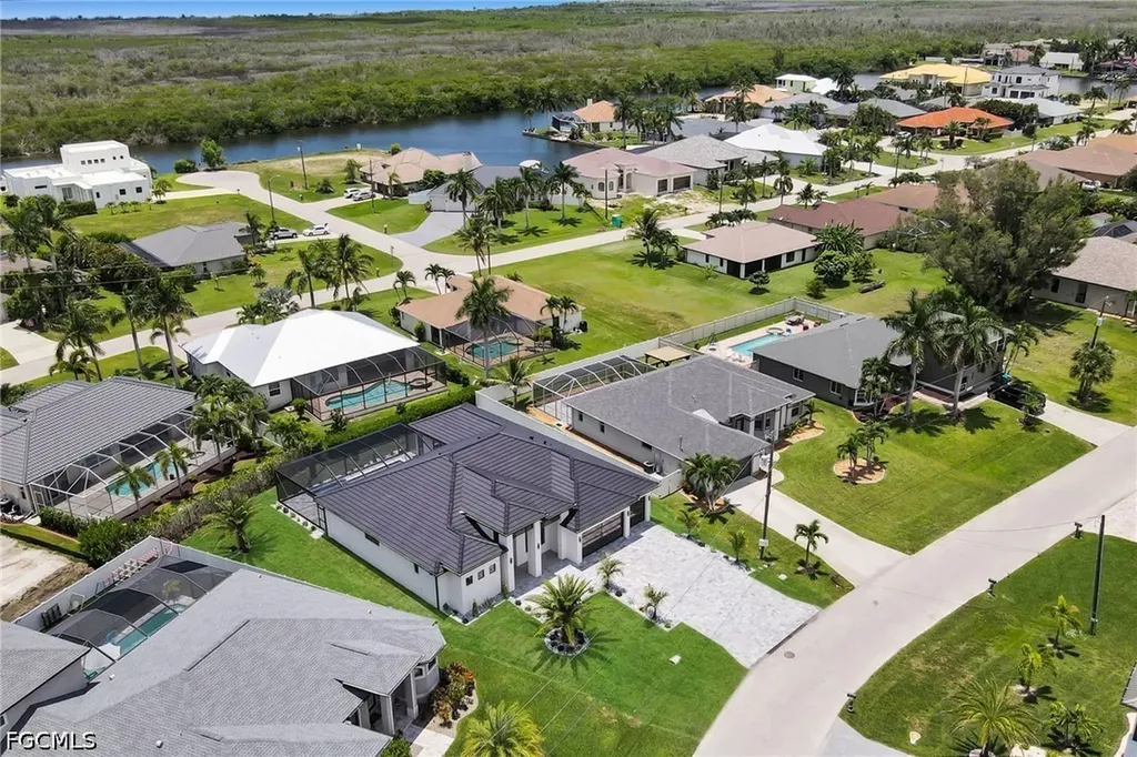 2644 SW 29th Avenue Cape Coral FL 33914
