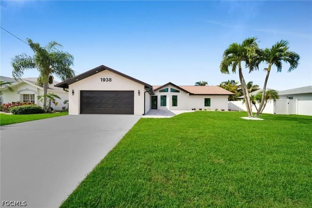 1938 Cornwallis Parkway Cape Coral FL 33904