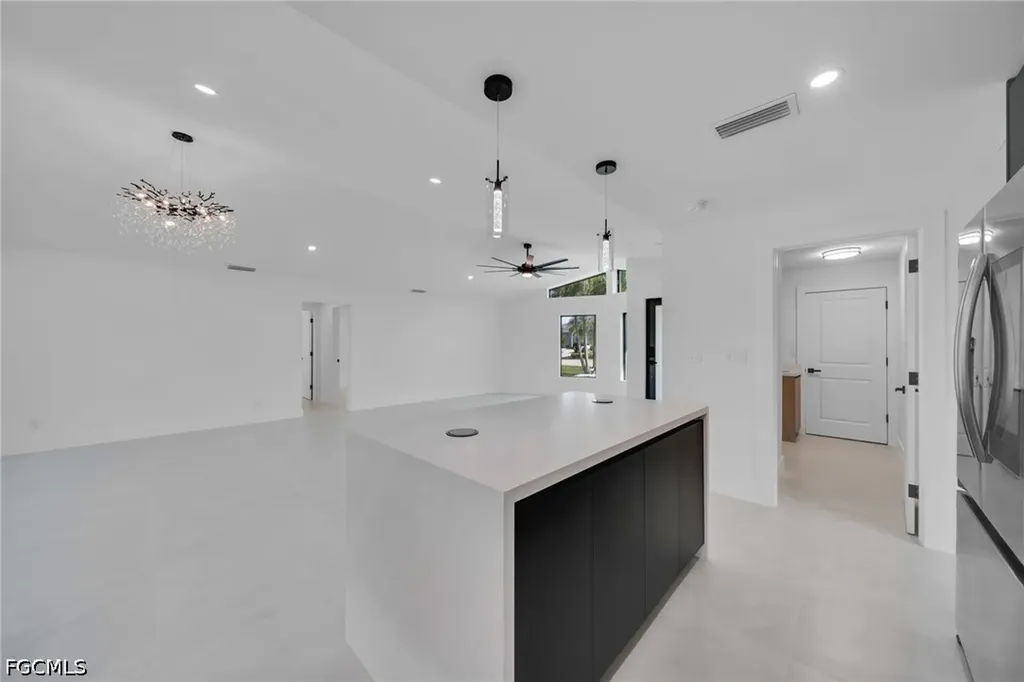 1938 Cornwallis Parkway Cape Coral FL 33904