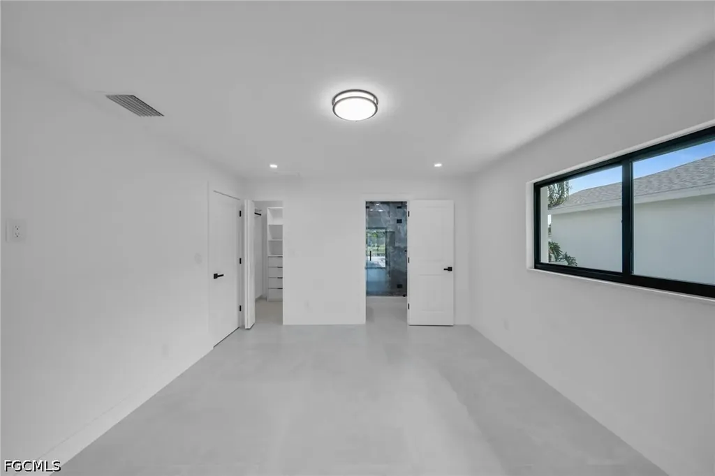 1938 Cornwallis Parkway Cape Coral FL 33904